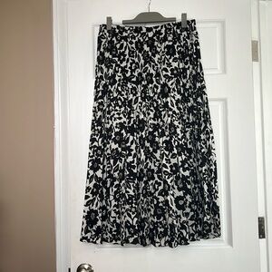 Max Studio pleated maxi dress XL